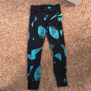 Lululemon workout leggings